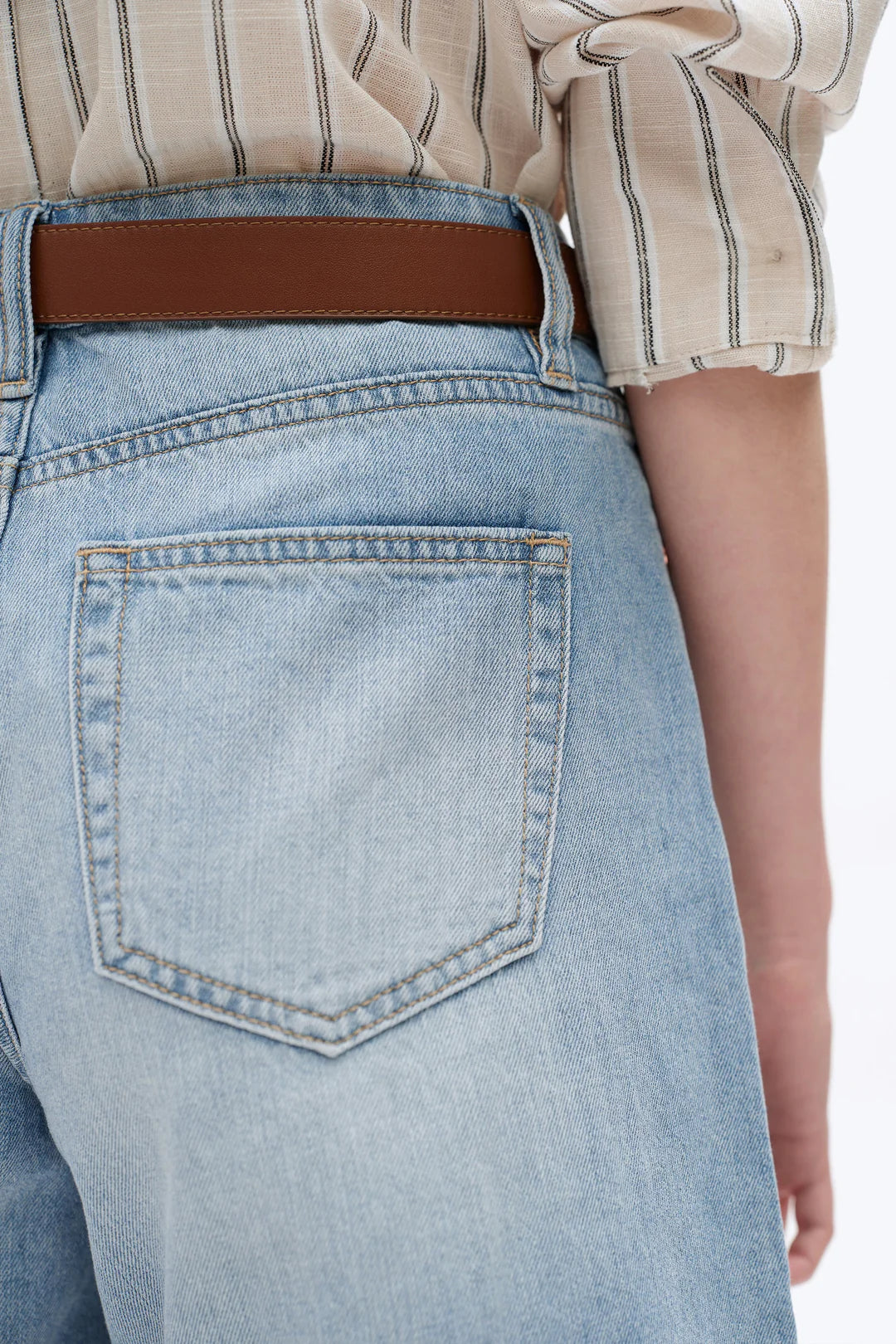 Mid Rise Denim Shorts - Light Blue