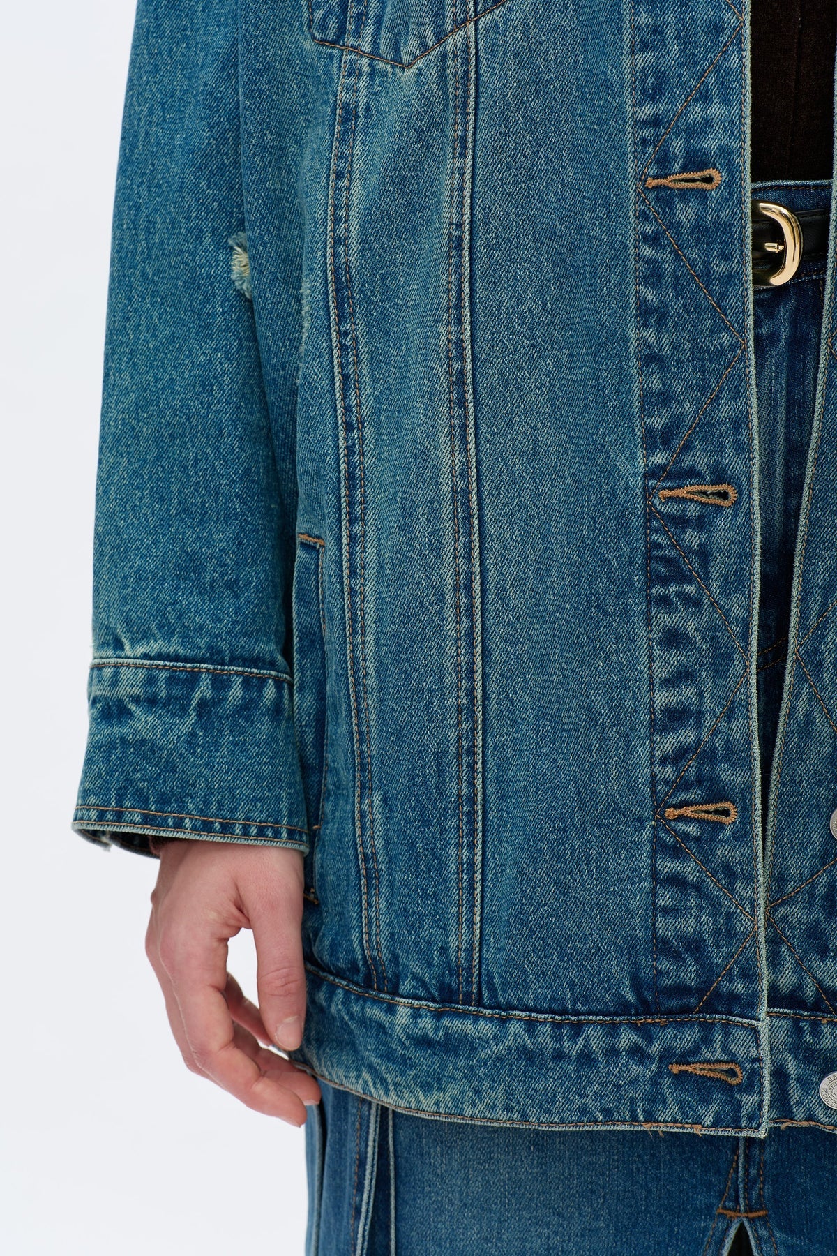 Loose Fitting Jean Jacket