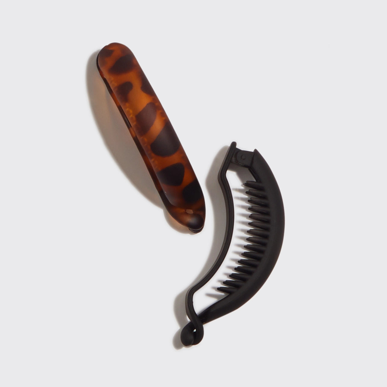 KITSCH - Recycled Plastic Pony Clips 2pc- Black & Tort