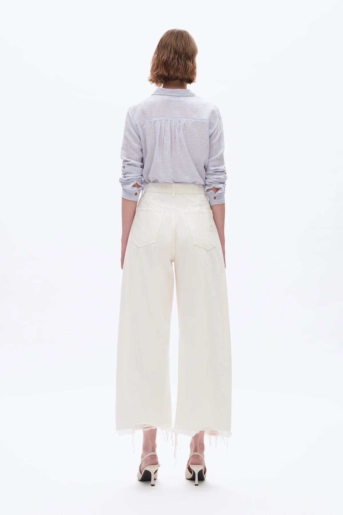 Frayed Hem Barrel Jeans - White