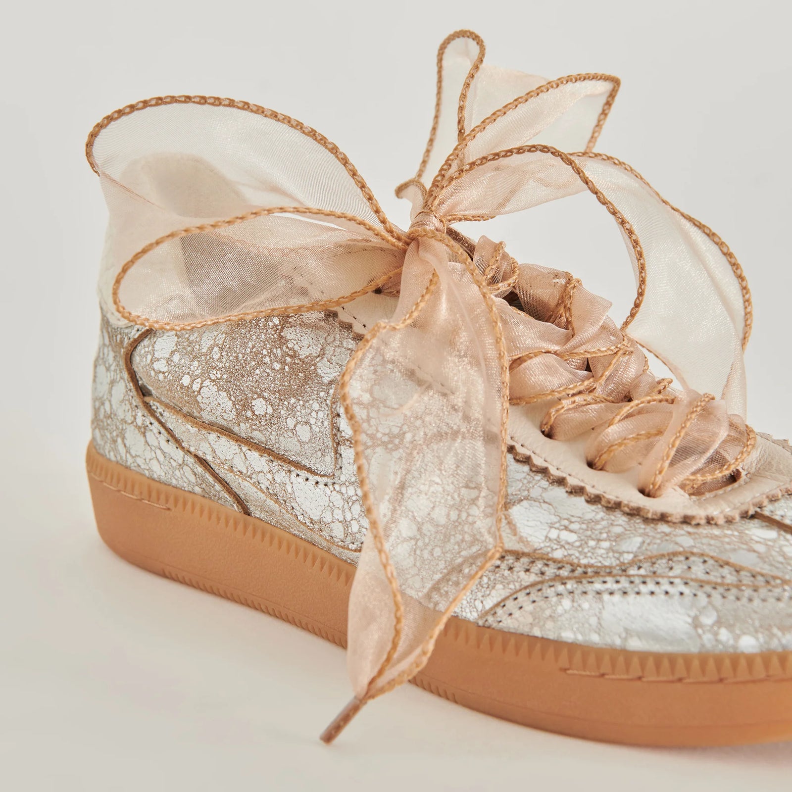 Dolce Vita Curly Organza Shoe Lace Set - Tan