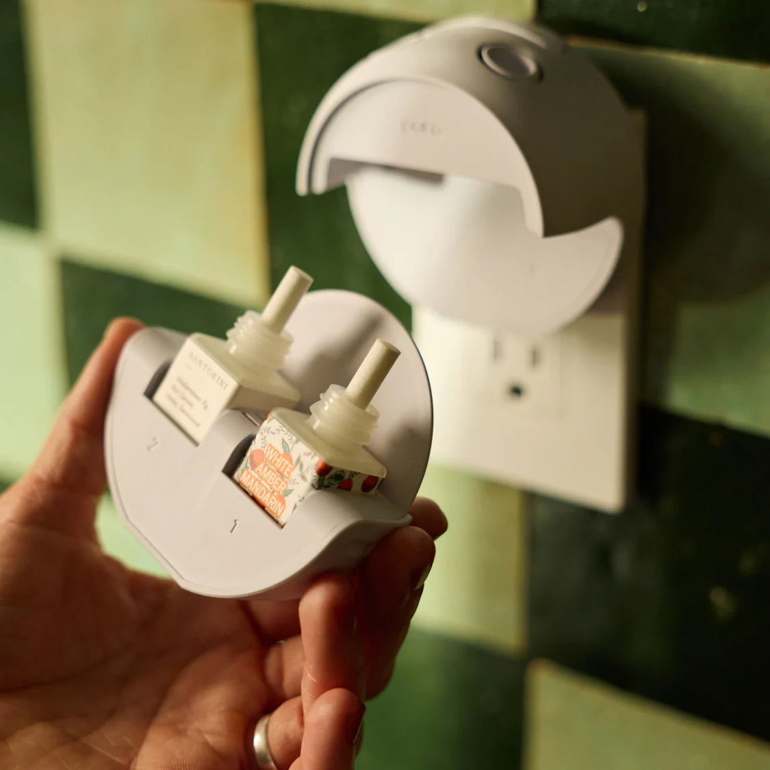 Pura 5 Smart Home Device