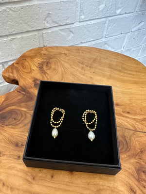 18K Lisa Pearl Earrings