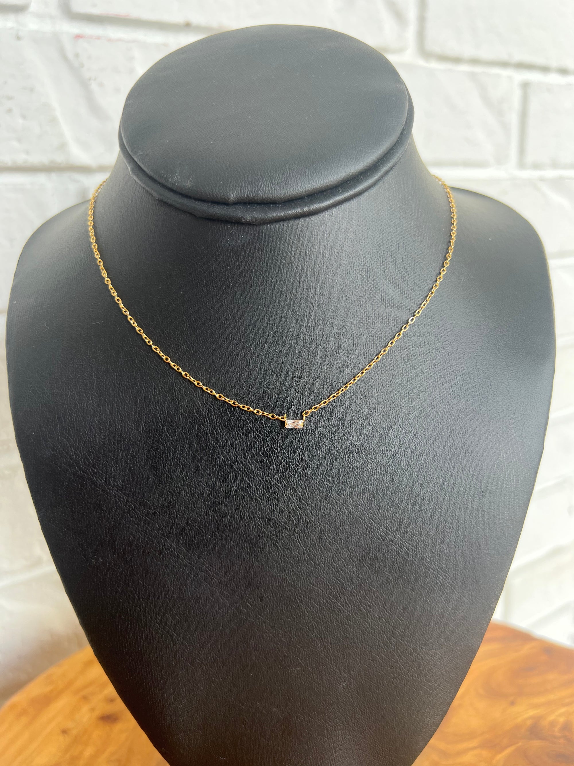 18K Mini Diamond Pendant Necklace