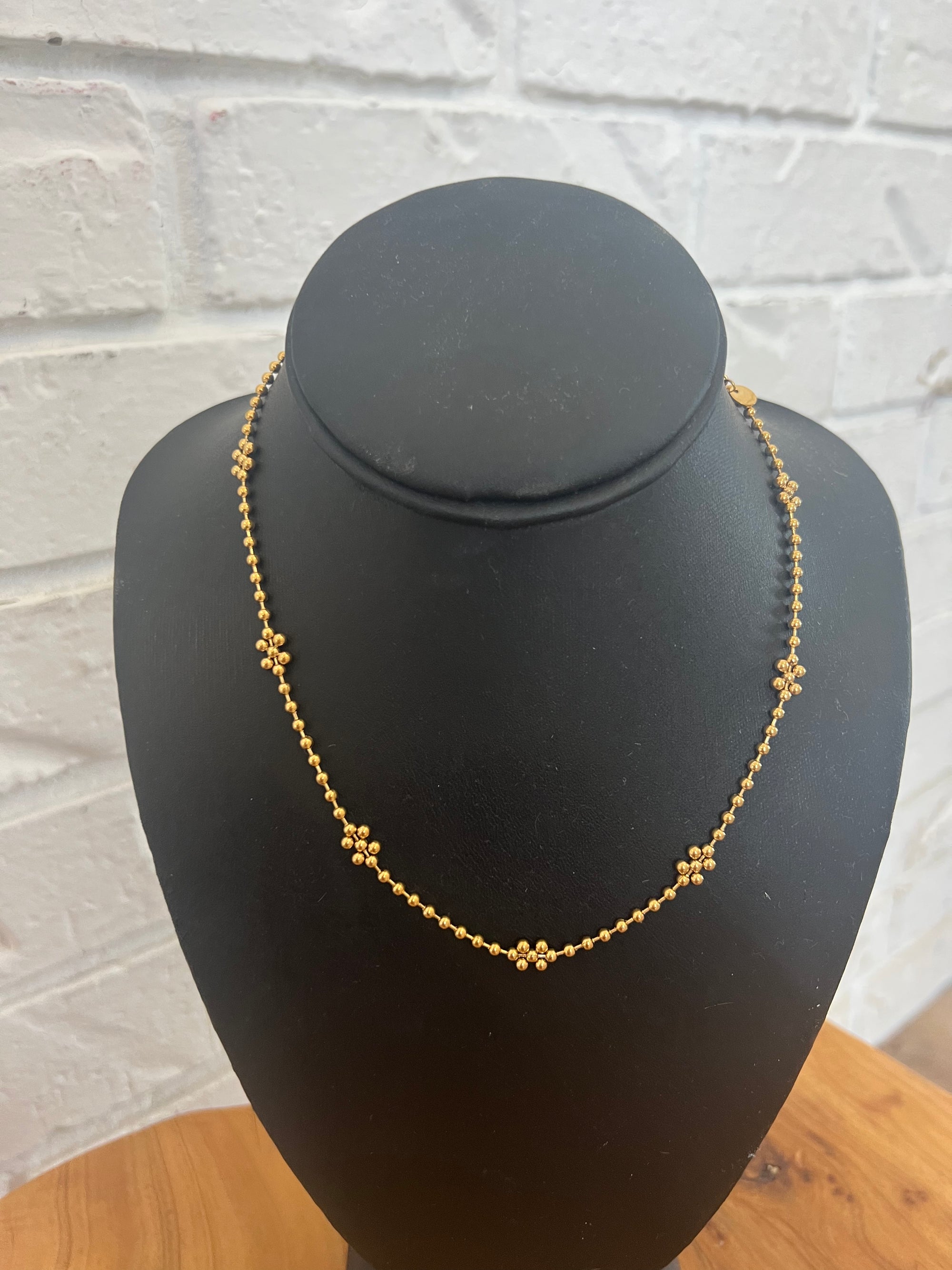 18K Dainty Gold Ball Necklace