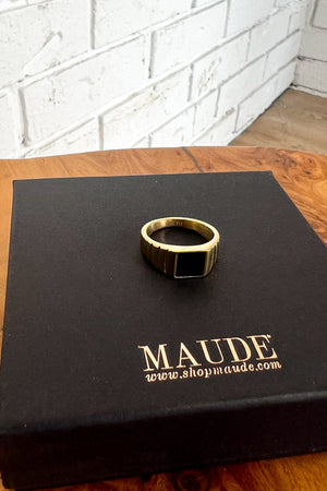 18K Maeve Black Stone Ring