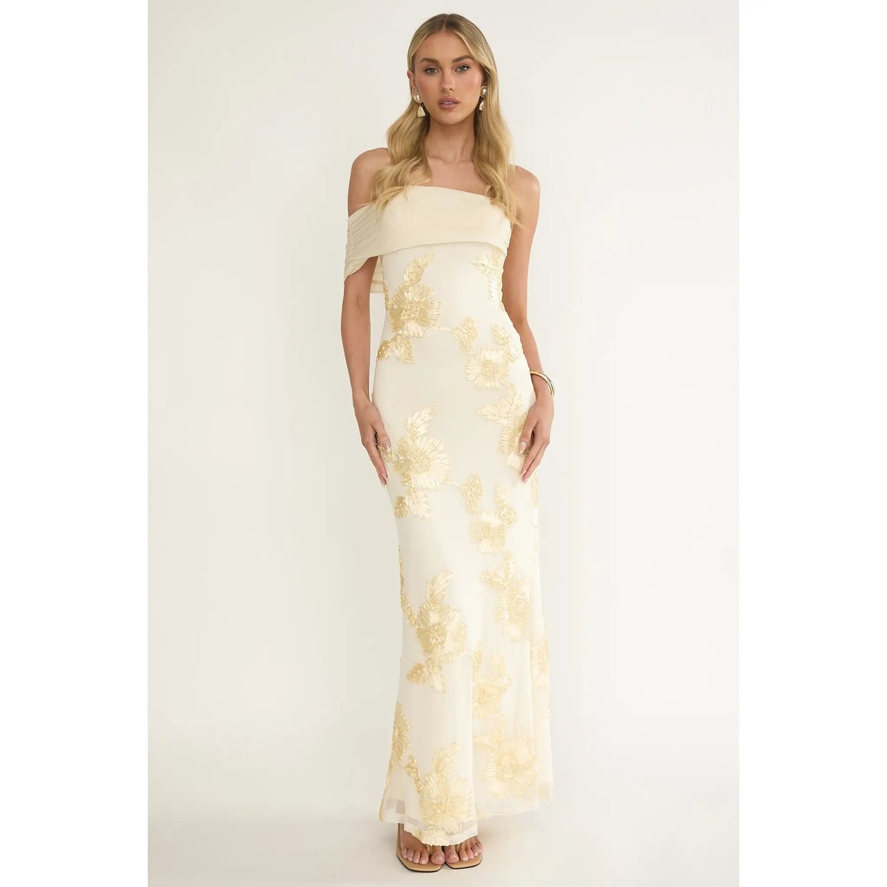 Off Shoulder Embroidery Maxi Dress