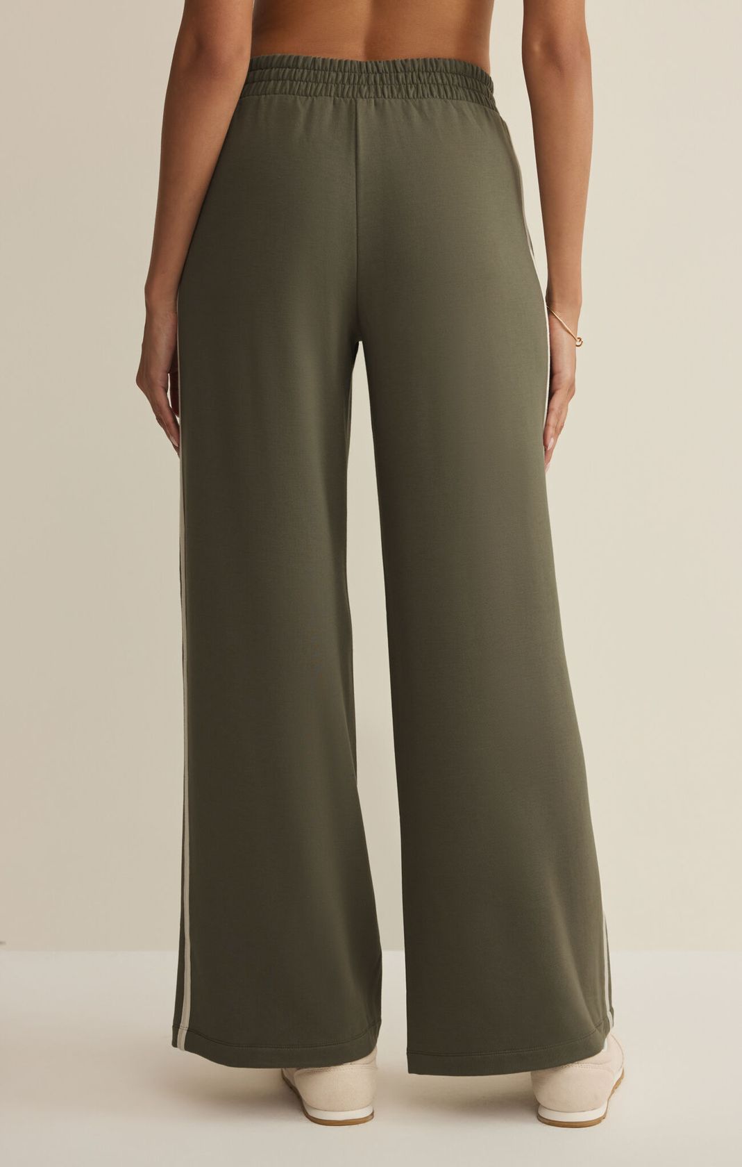 Z Supply - Layover Track Pant - Tea Leaf