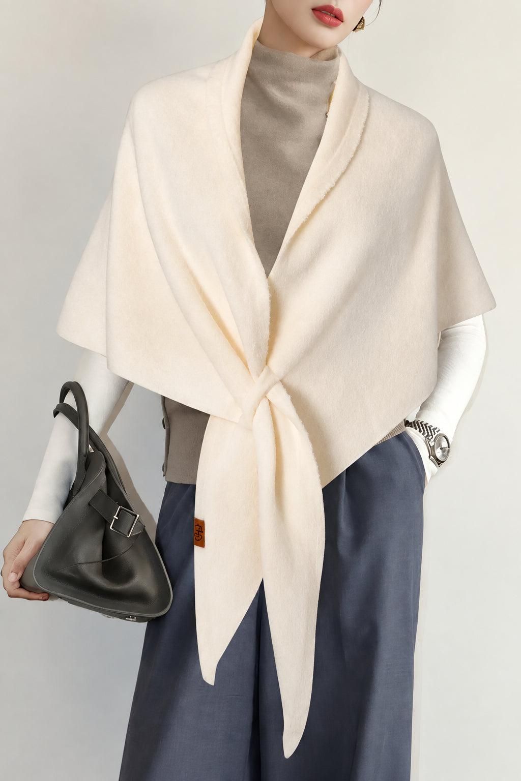 Triangle Wrap Shawl - Ivory
