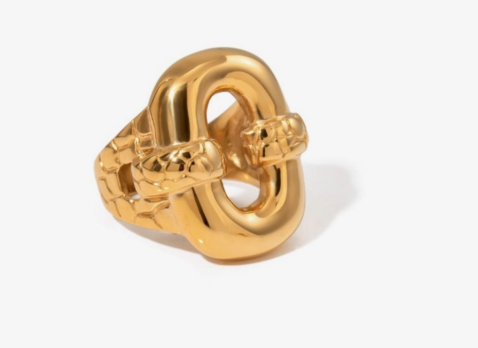 18K Cecilia Statement Ring
