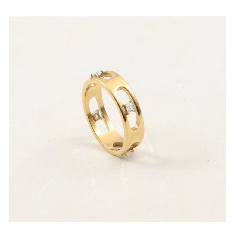 18K Elliot Diamond Ring