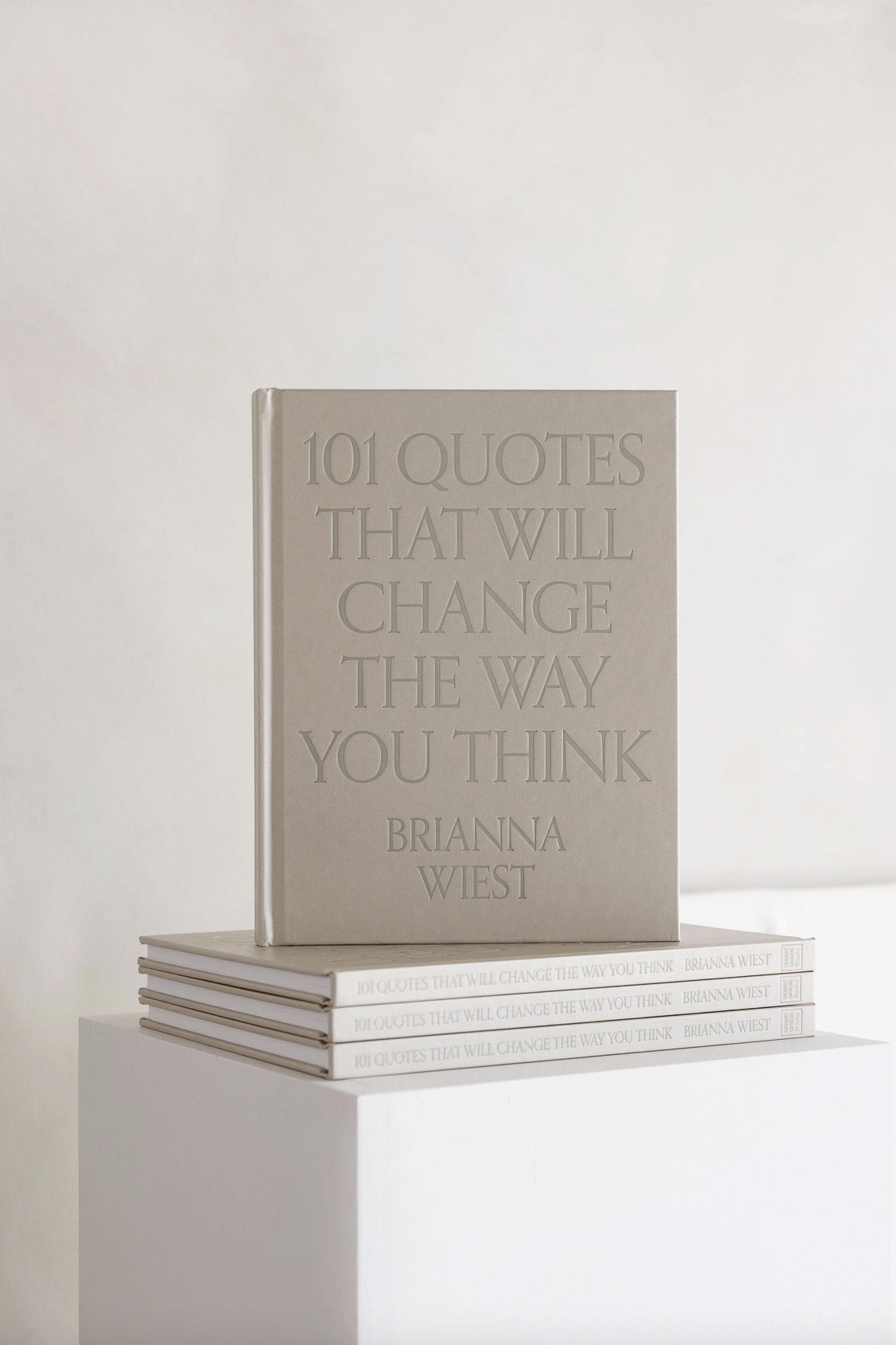 101 Quotes That Will Change the Way You Think - Coffee Table Book