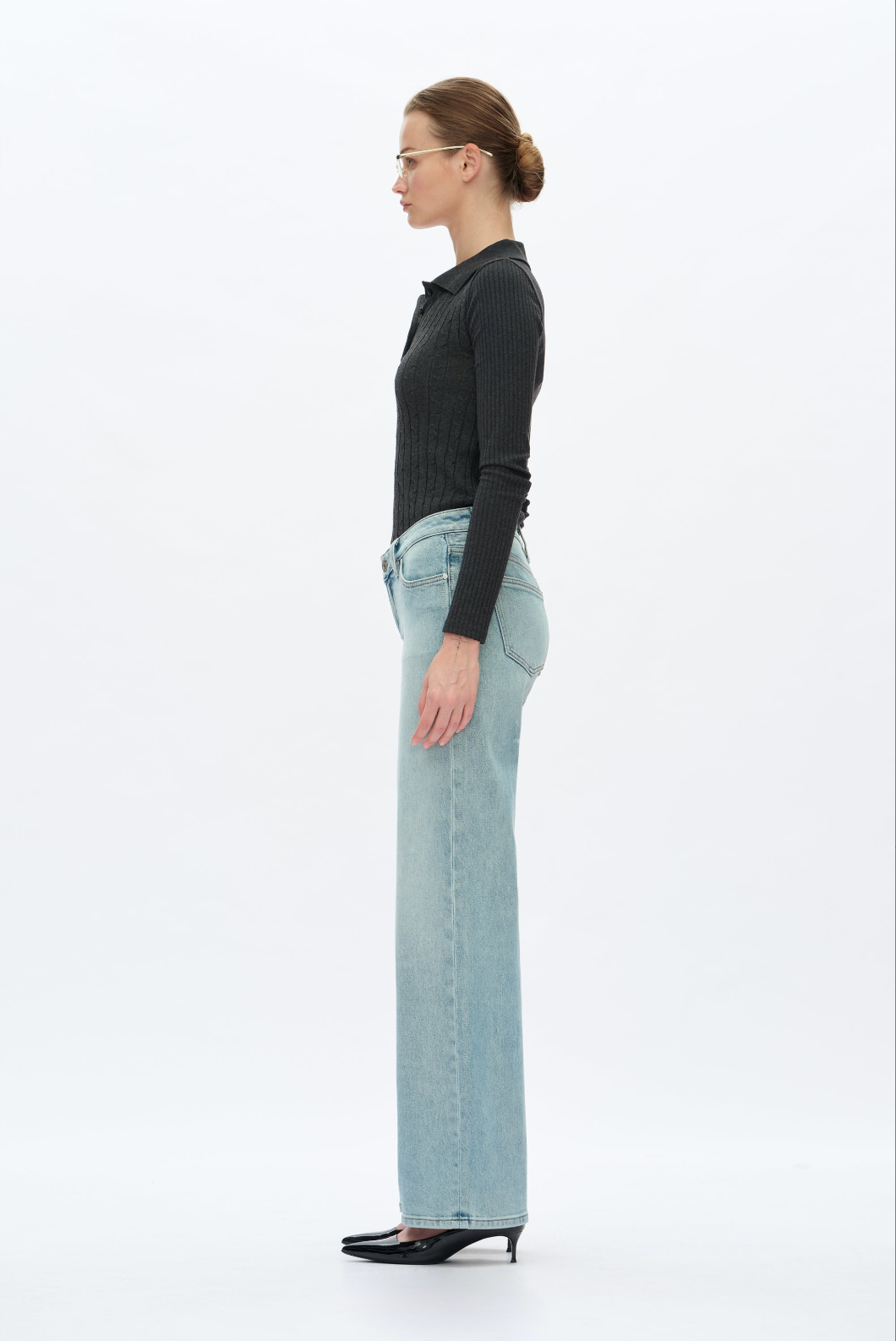 Low Rise Straight Leg Jeans - Retro Light Blue
