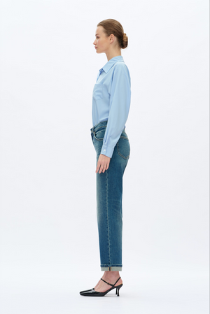 Mid Rise Straight Leg Jeans - Retro Medium Blue