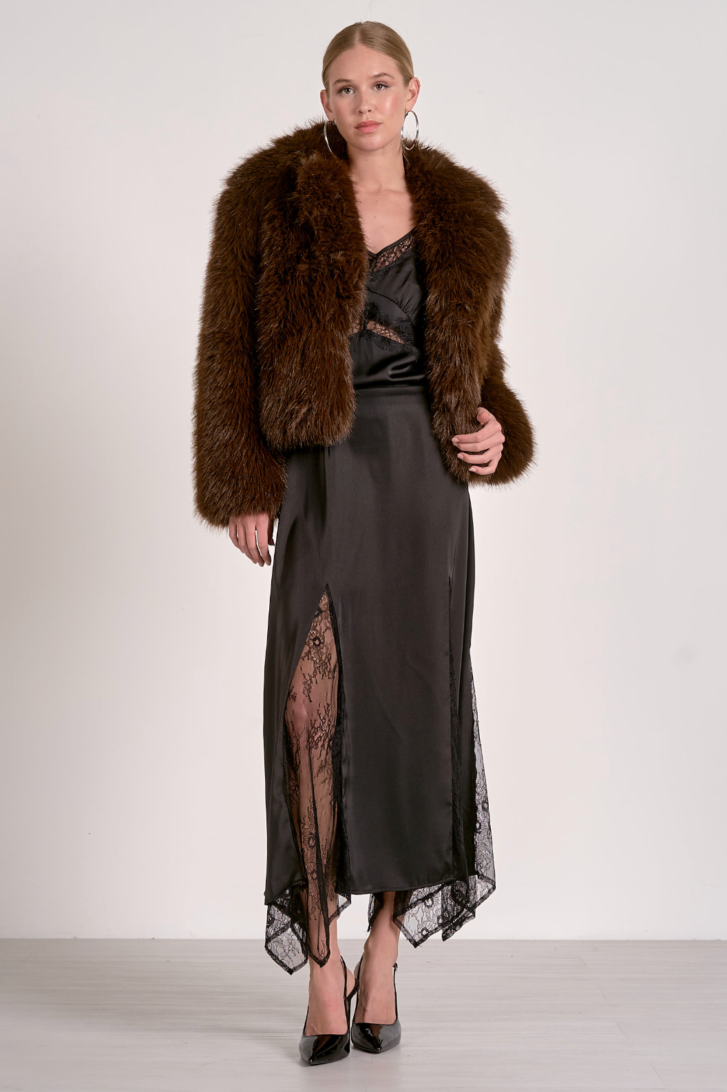 Cropped Fur Jacket - Chocolate