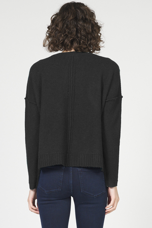 Ayat Pullover - Black