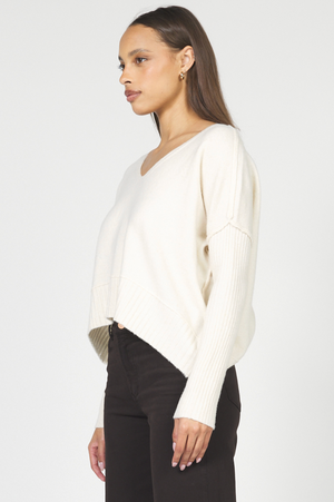Clarette V-Neck Sweater - Cream