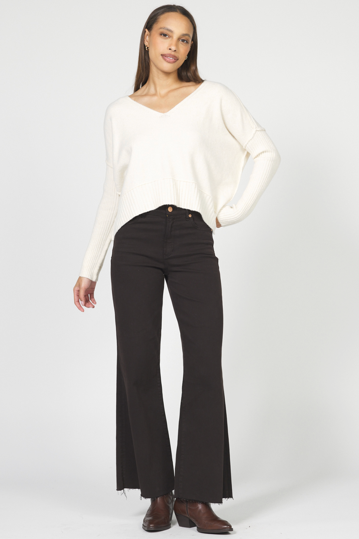 Clarette V-Neck Sweater - Cream