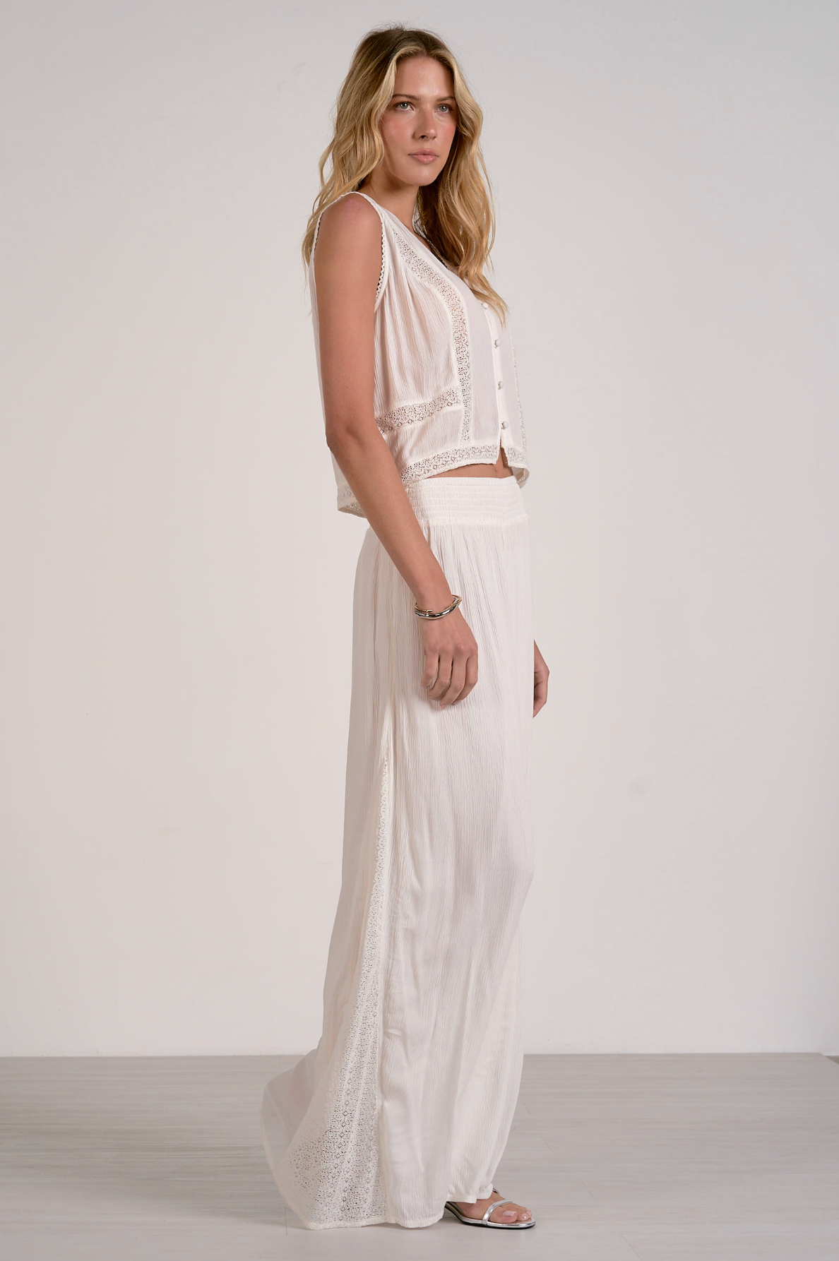 Linen V-Neck Tank - White