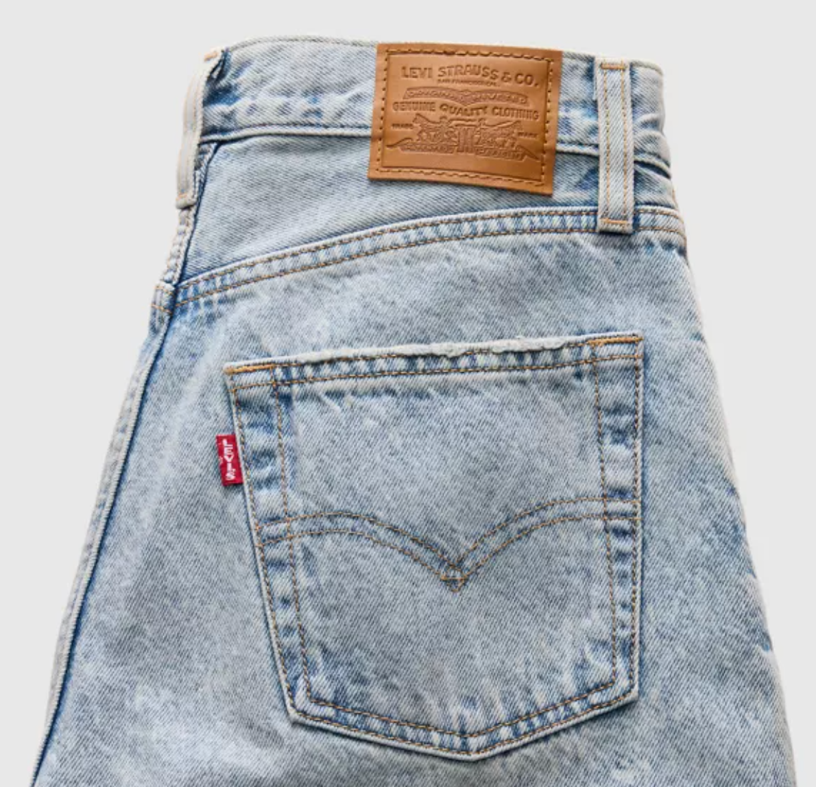 Levi's Easy Dad Jeans - Fan Flare