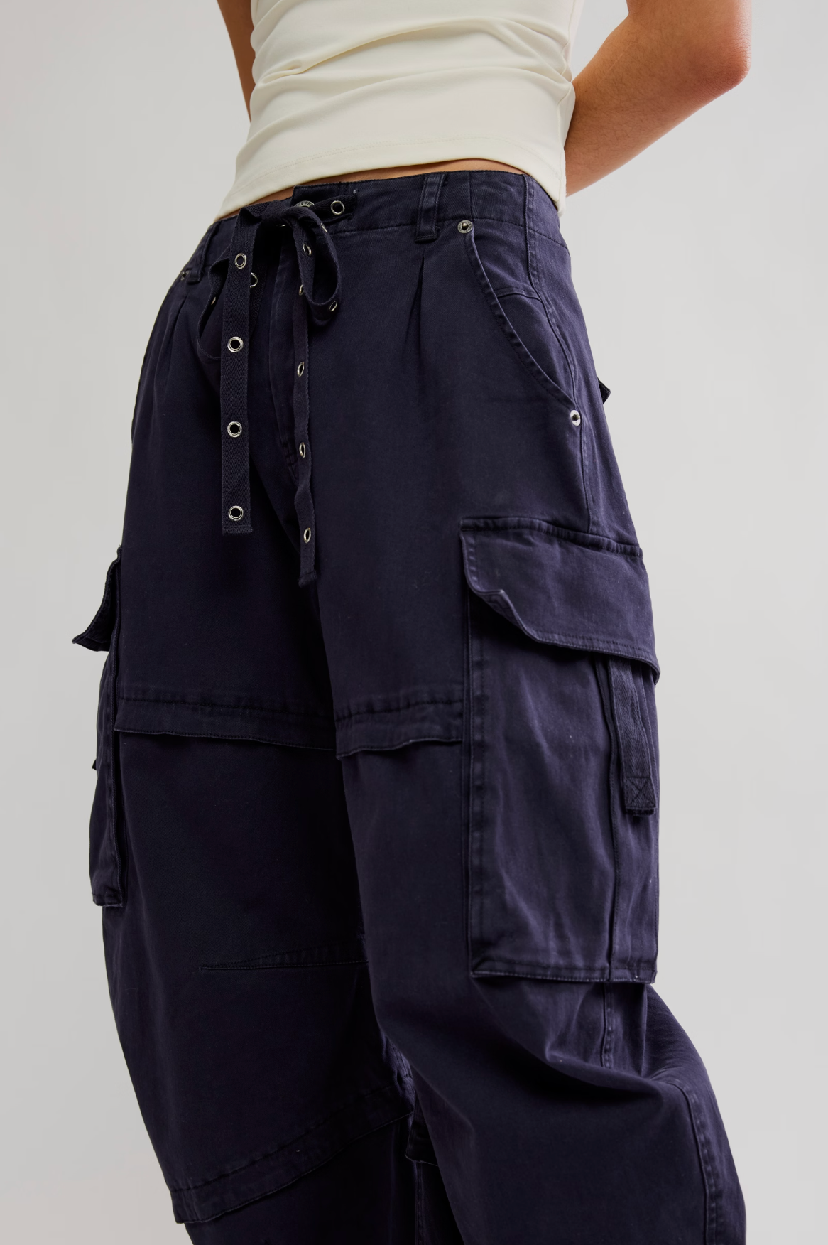 Free People - Reef Curved Cargo Pants - Black