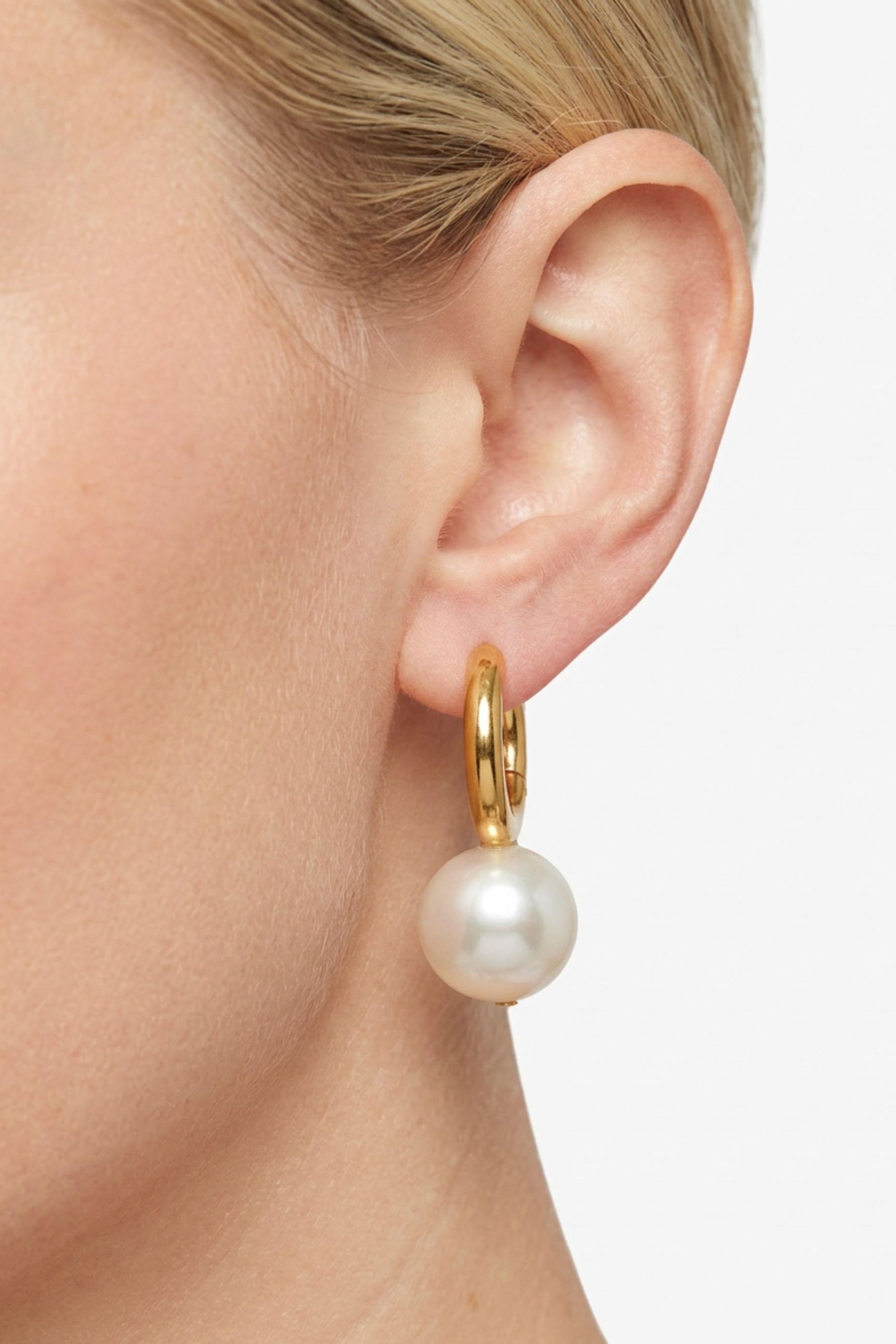 18K Eve Large Pearl Hoop Earrings