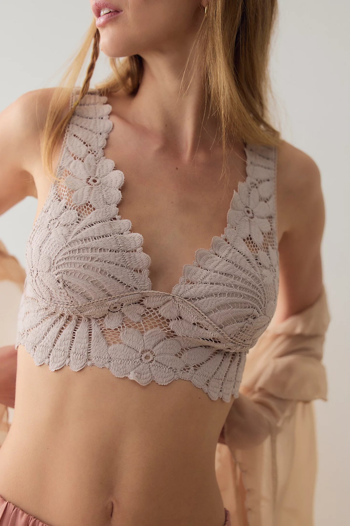 Free People - Petal Party Plunge Bralette - Mushroom