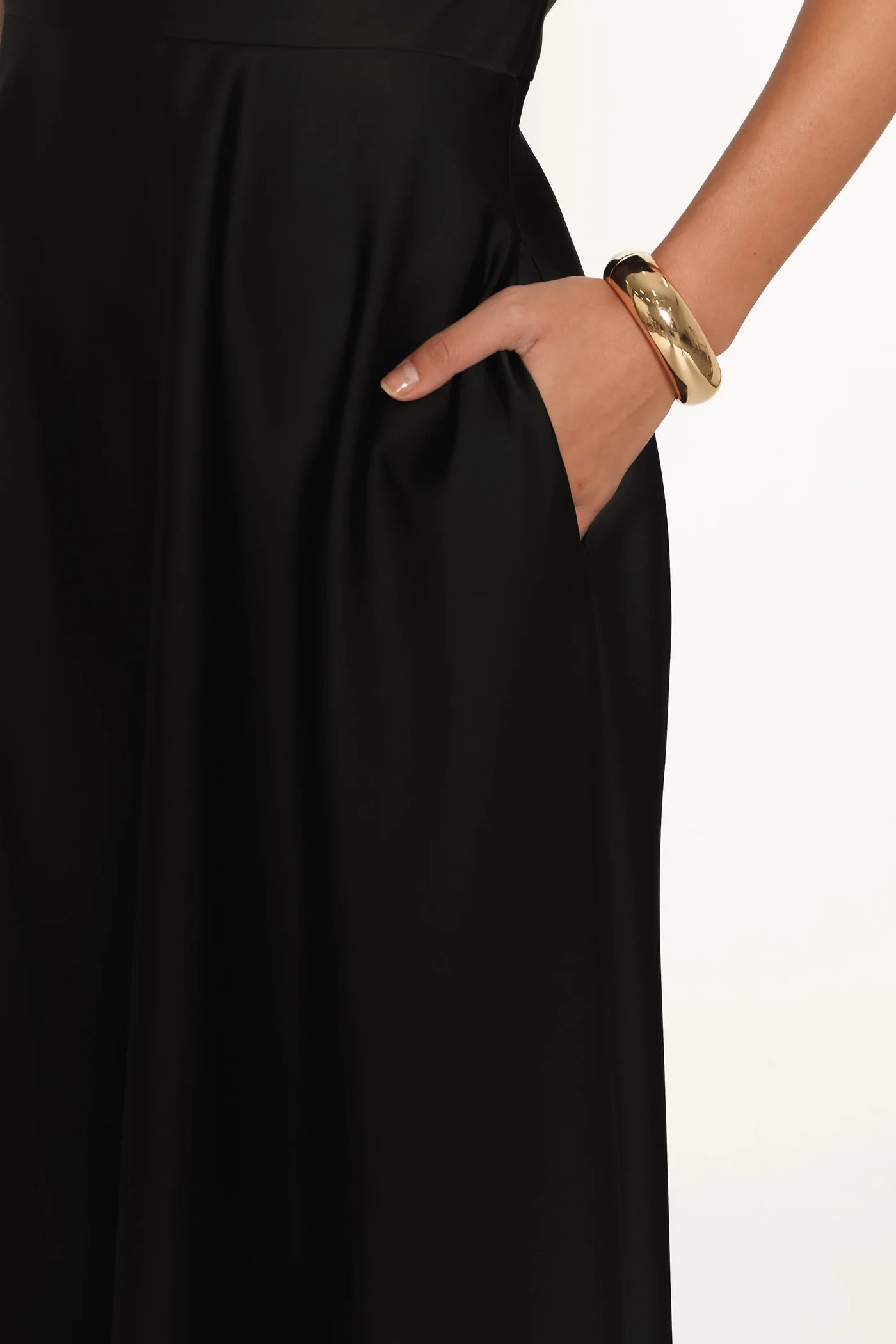 Petal & Pup - Alyce Maxi Dress - Black
