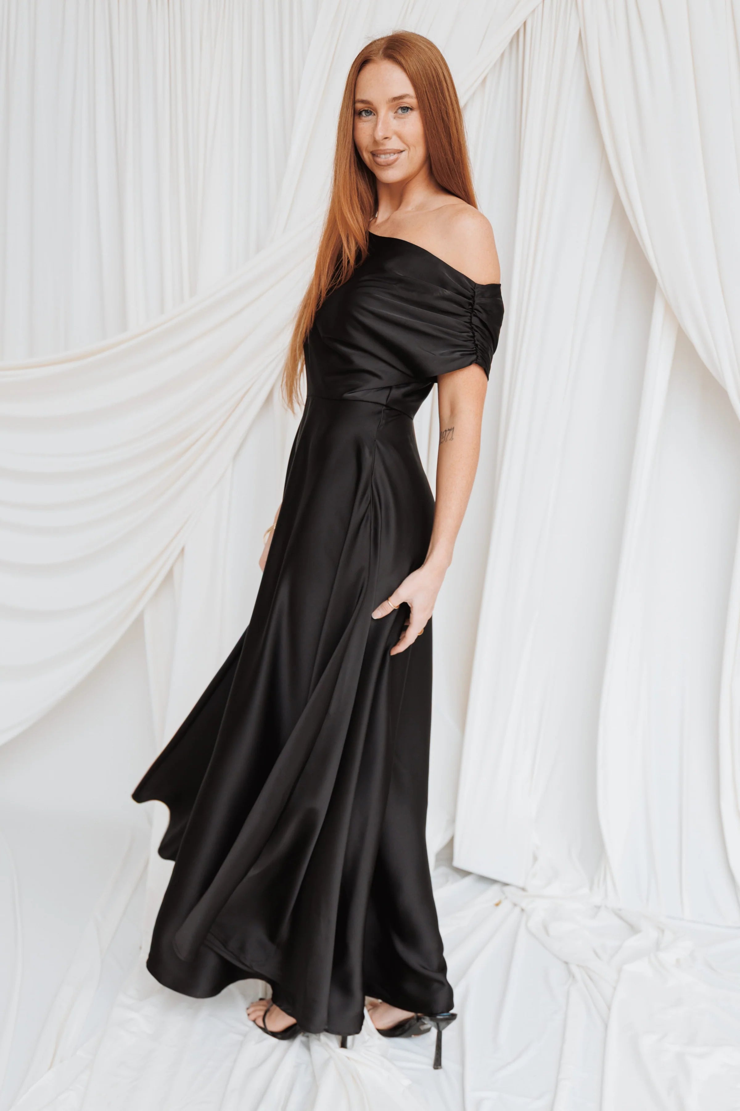 Petal & Pup - Alyce Maxi Dress - Black