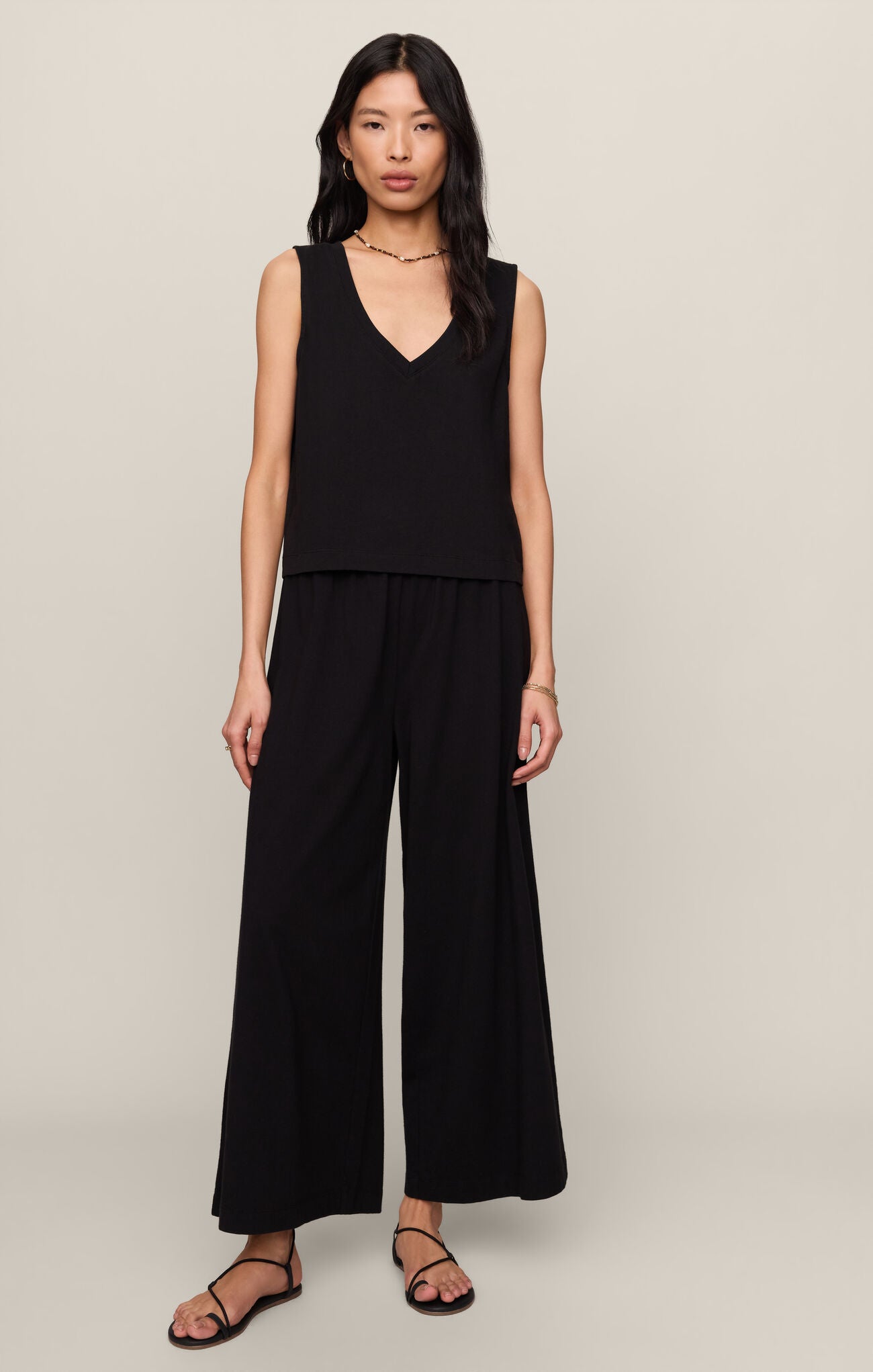 Z Supply Sloane V-Neck Top - True Black