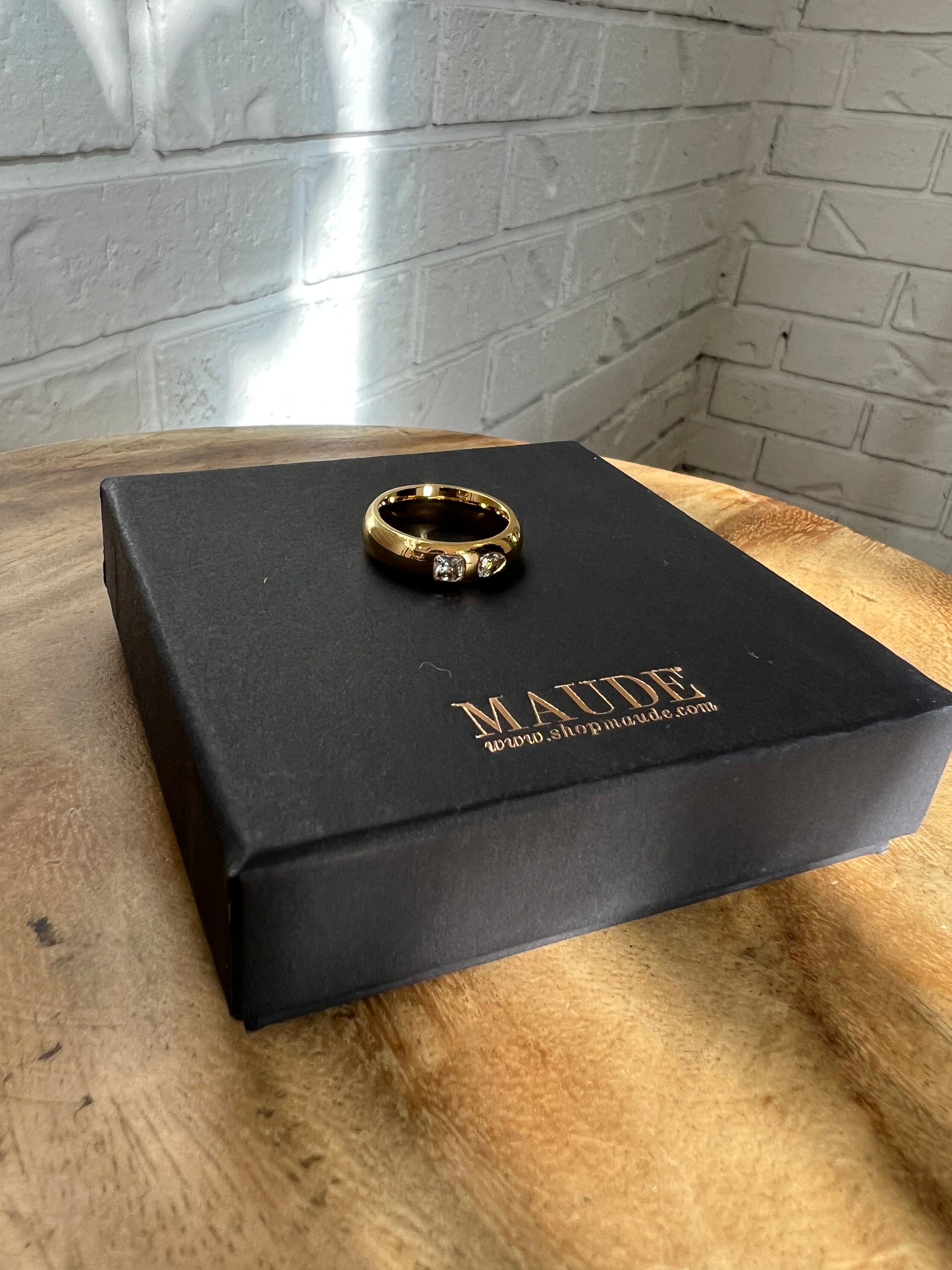 18K Two-Stone Gold Ring