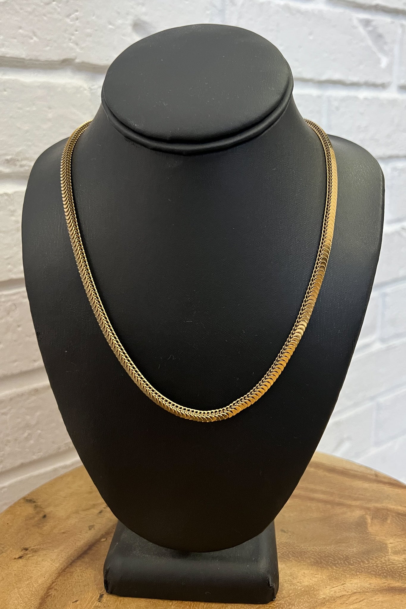 18K Evie Squared Off Gold Necklace