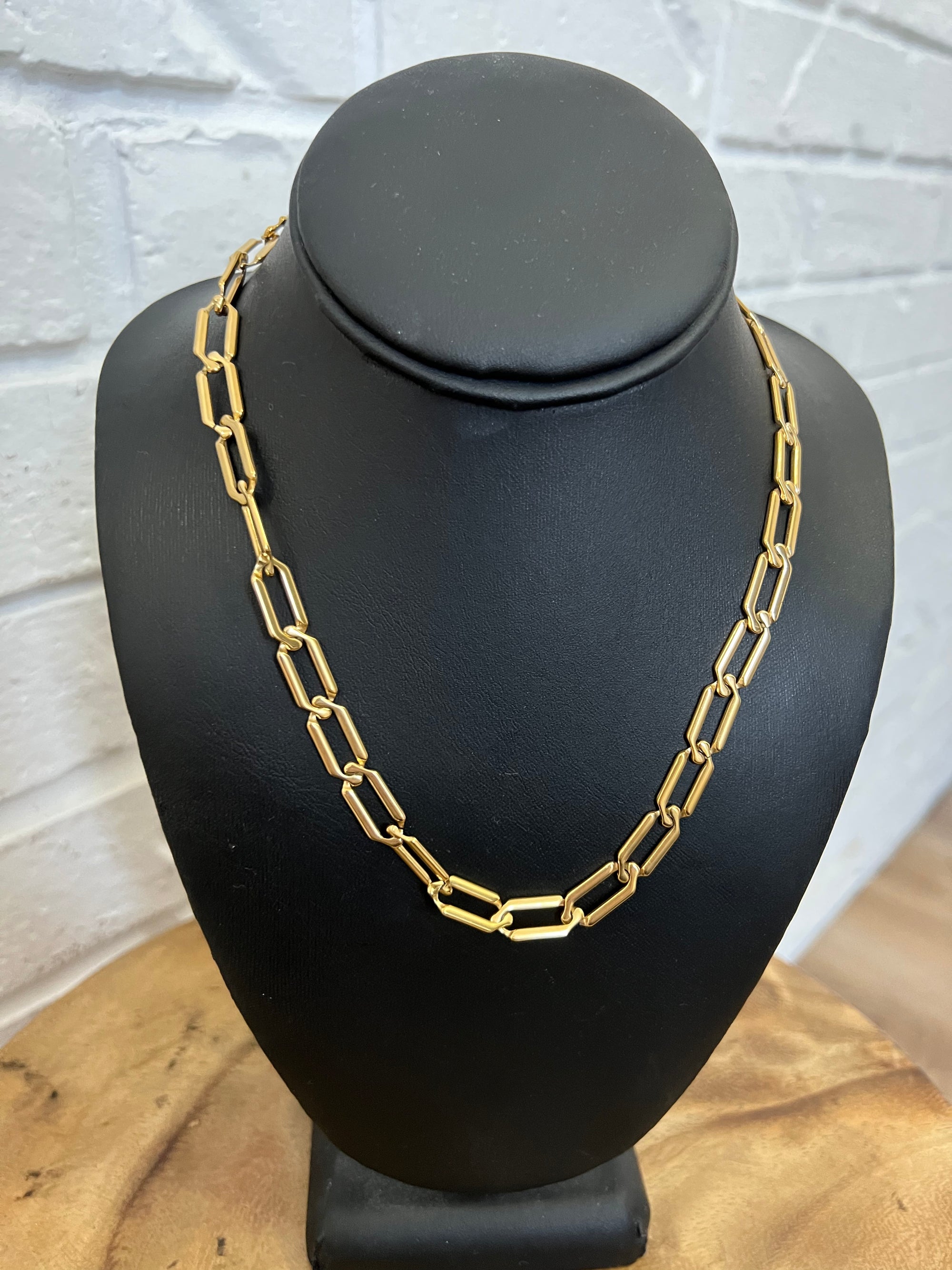 18K Annie Chain Link Necklace