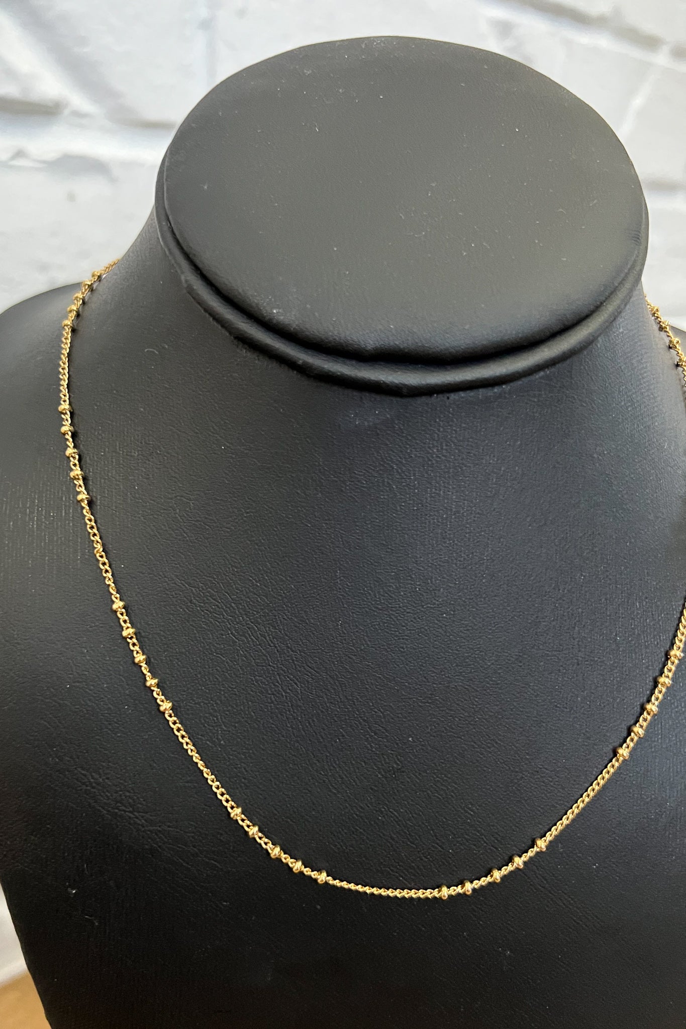 18K Sia Dainty Gold Necklace