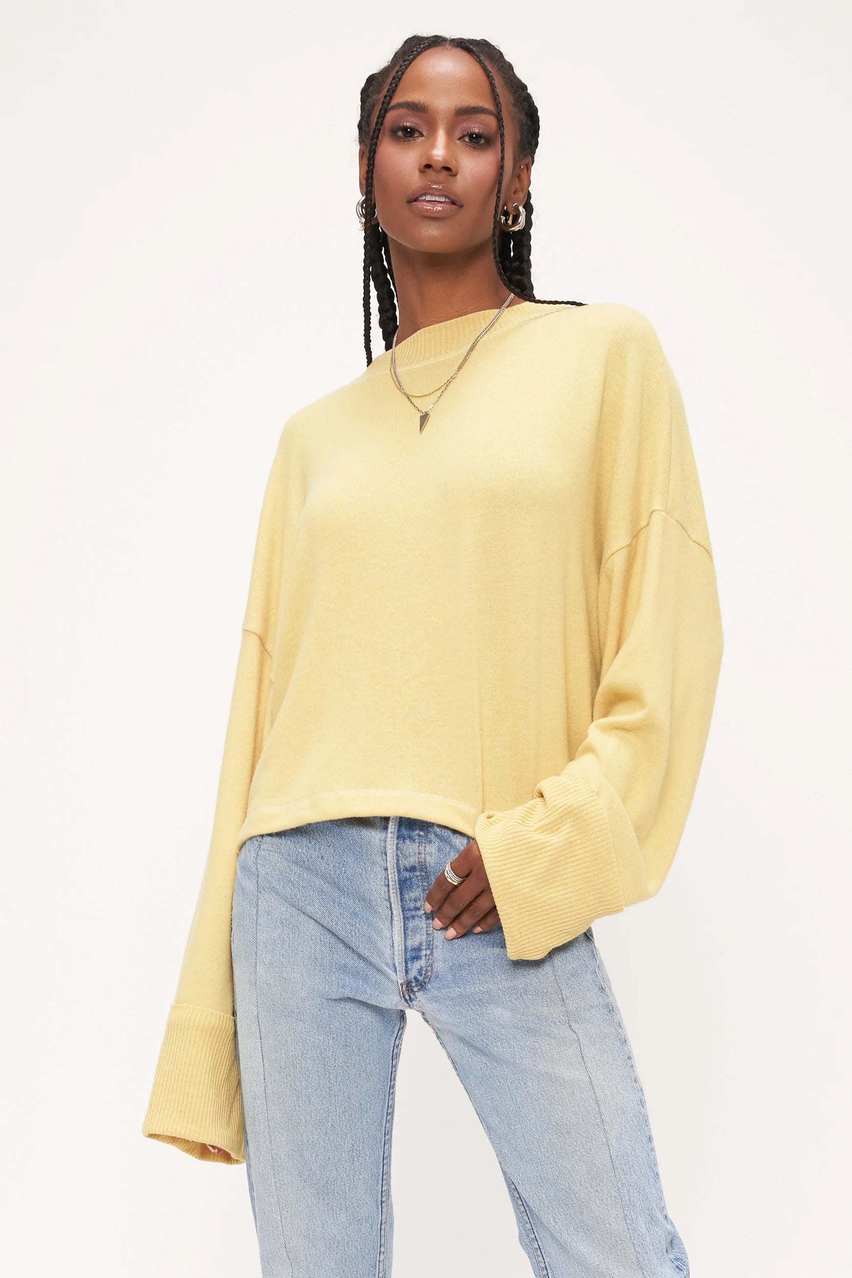 Mirella Cozy Mock Neck